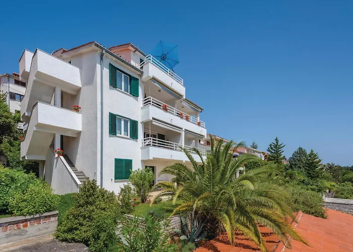 Amazing In With Kitchen