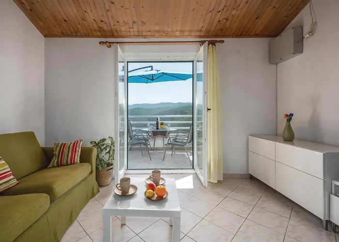 Amazing In With Kitchen 아파트 라벡